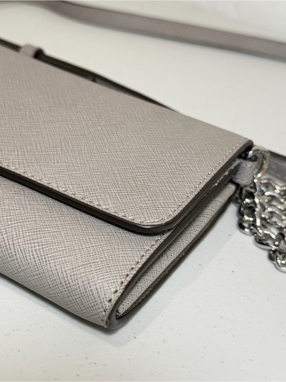 Michael Kors Chain Wallet Crossbody - Picture 7 of 14